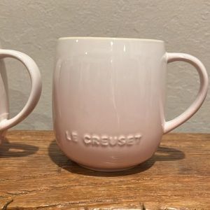 Le Creuset's San Francisco Coupe Mugs, Set of 4 - rare Pink color